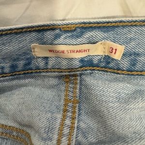 Levi’s wedgie straight